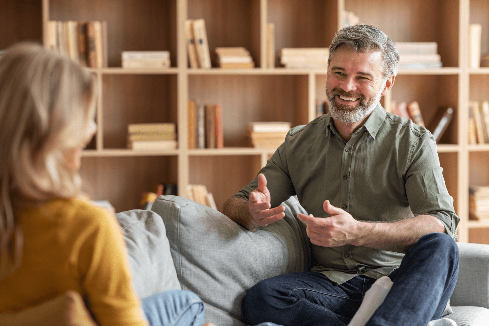 a3b19f21-5bc8-4115-b6bd-60357ee1c908 (2) (1) a life coach listening to her client